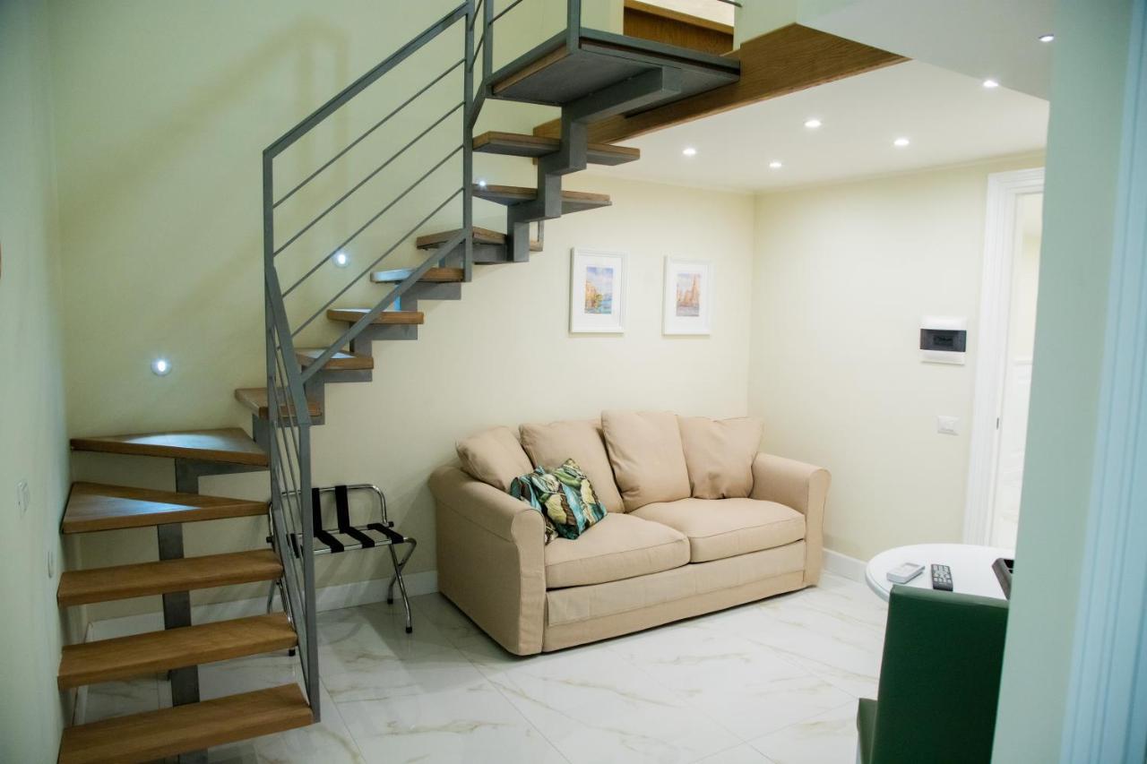 Junior Suite with Balcony,1322505070:JPEG